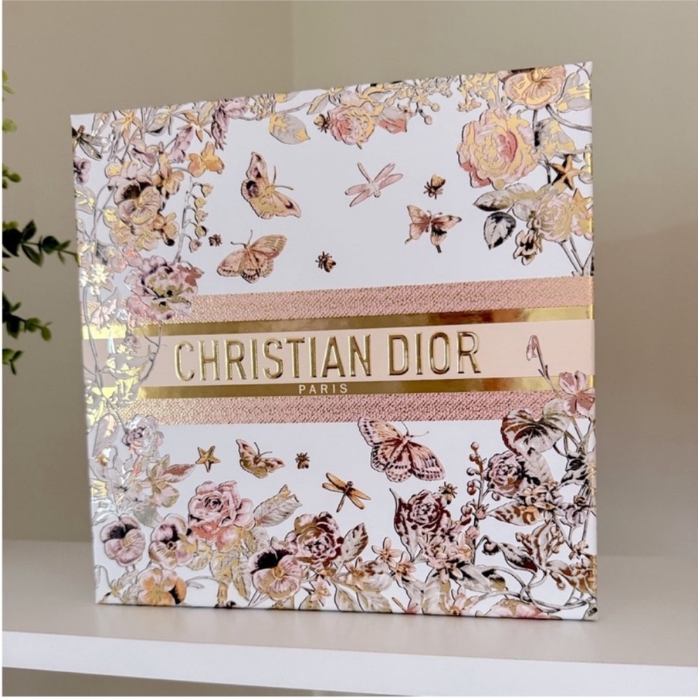 Dior Limited Edition 2025 Printed Gold Foil Box